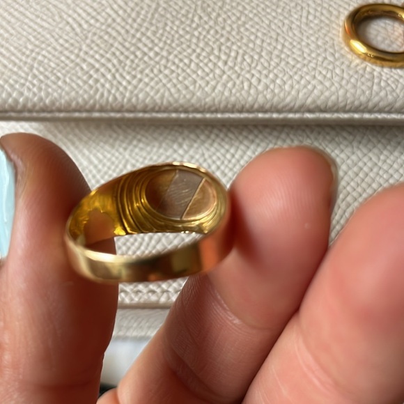 18k Ring size 8 - Picture 4 of 4